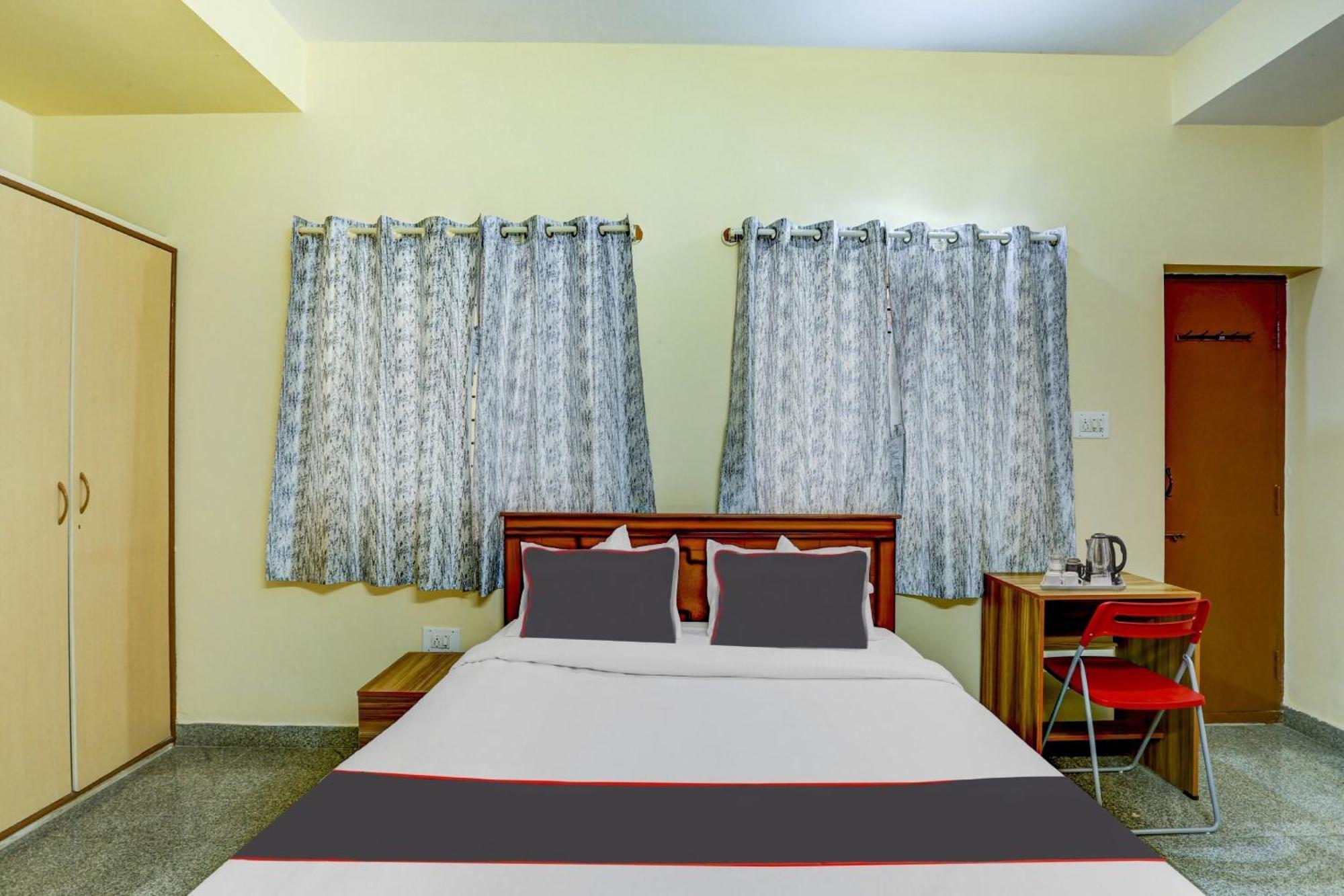Collection O Relax Stay Apartments Бангалор Екстериор снимка