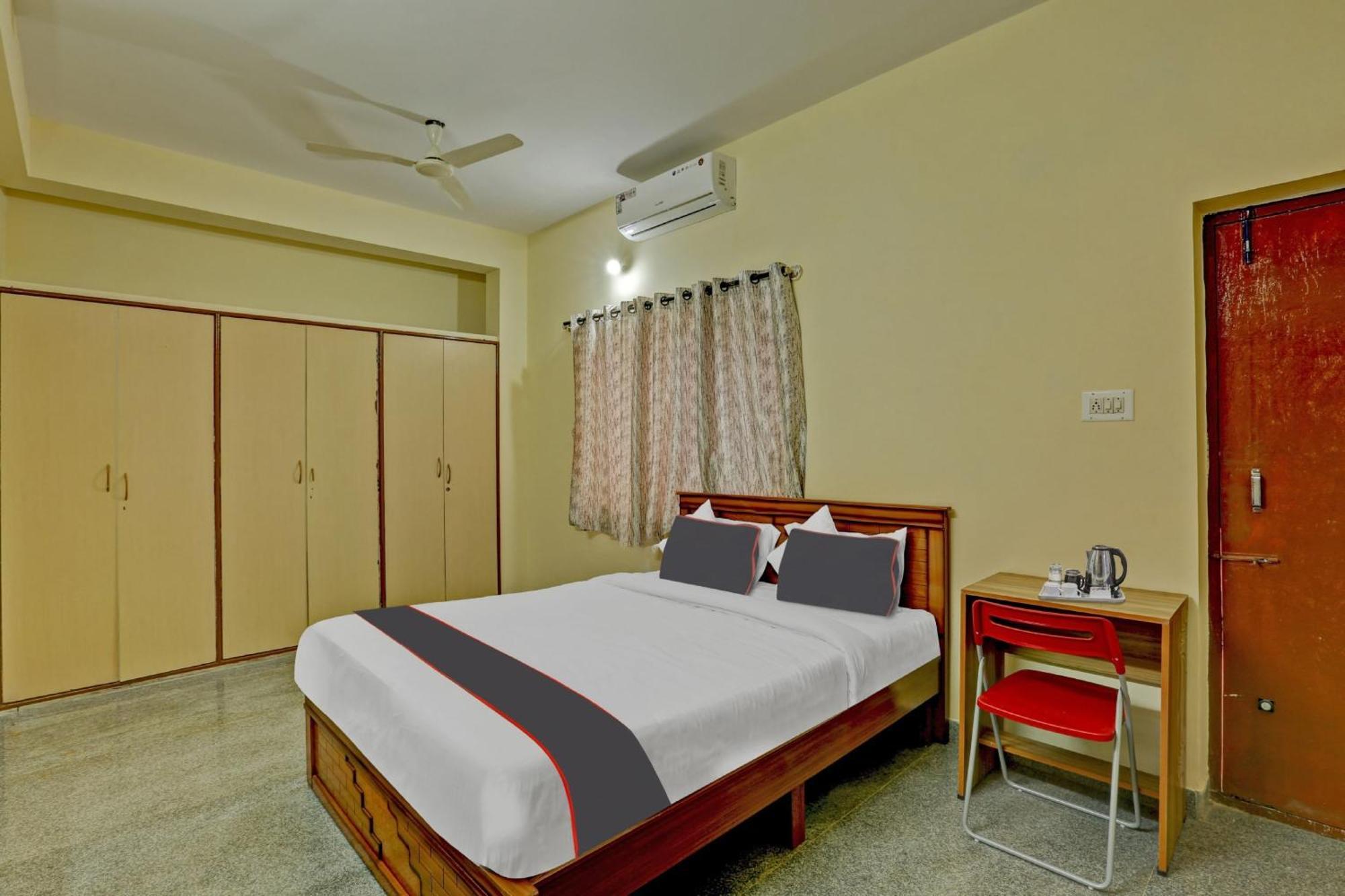 Collection O Relax Stay Apartments Бангалор Екстериор снимка